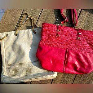 Two bigger tote style handbags. Pink is straw & leather. Cream is faux leather.